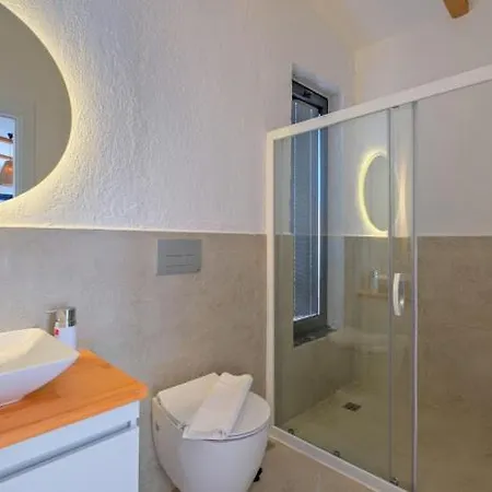 Villa Mia Cara *